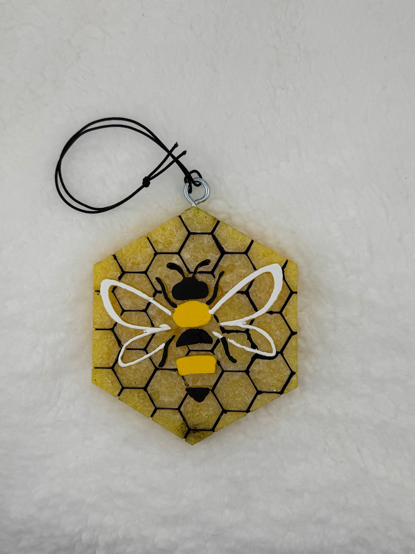 RTS Bee/ Bee Hive Freshie Scent Fresh Cut Lilic